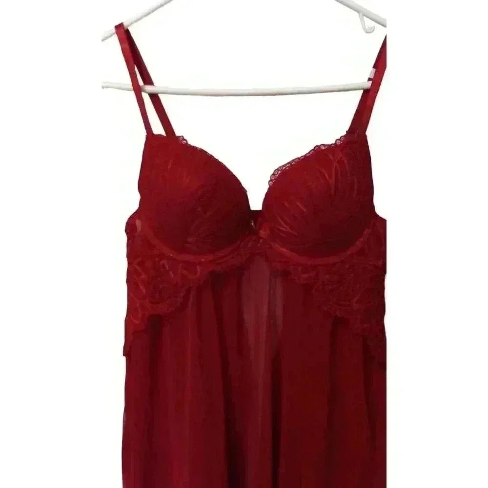 Beautiful Red Nightwear By Daisy Fuentes